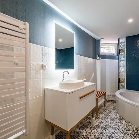 Au Coeur Du Village Holiday home *